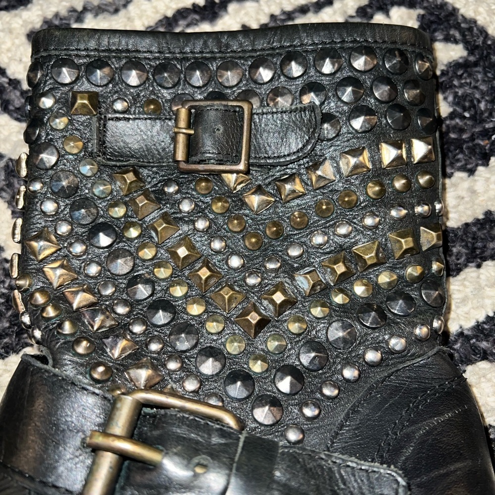 Steve Madden Black and Gold Leather Studded Moto Boots - Picture 4 of 6